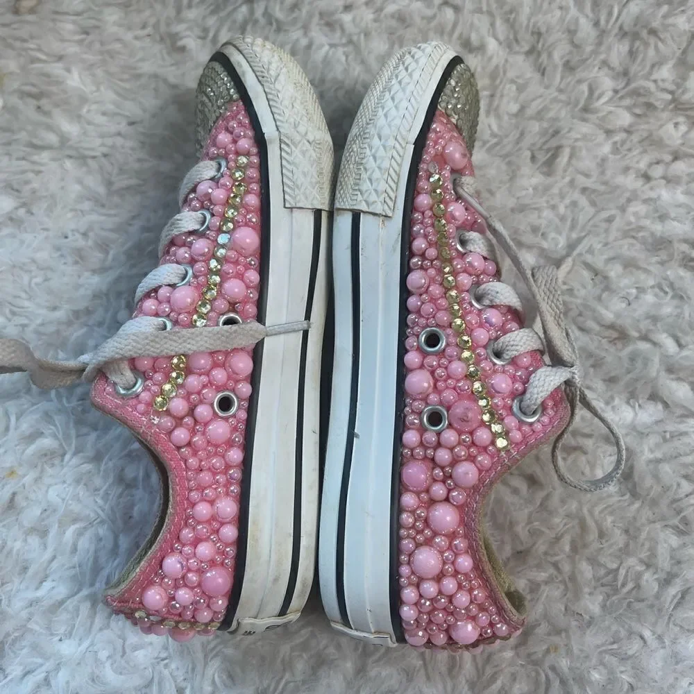 Converse little girl pink Bling low top lace up pink sneakers size 12